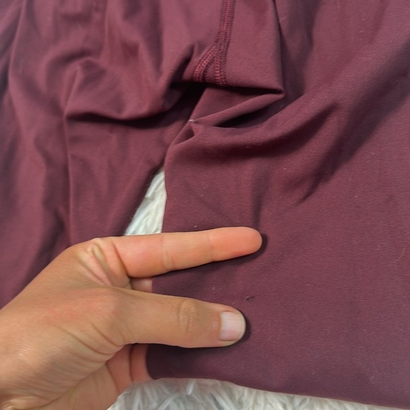 Lululemon In Movement Tight 25" *Everlux Garnet - Picture 4 of 5